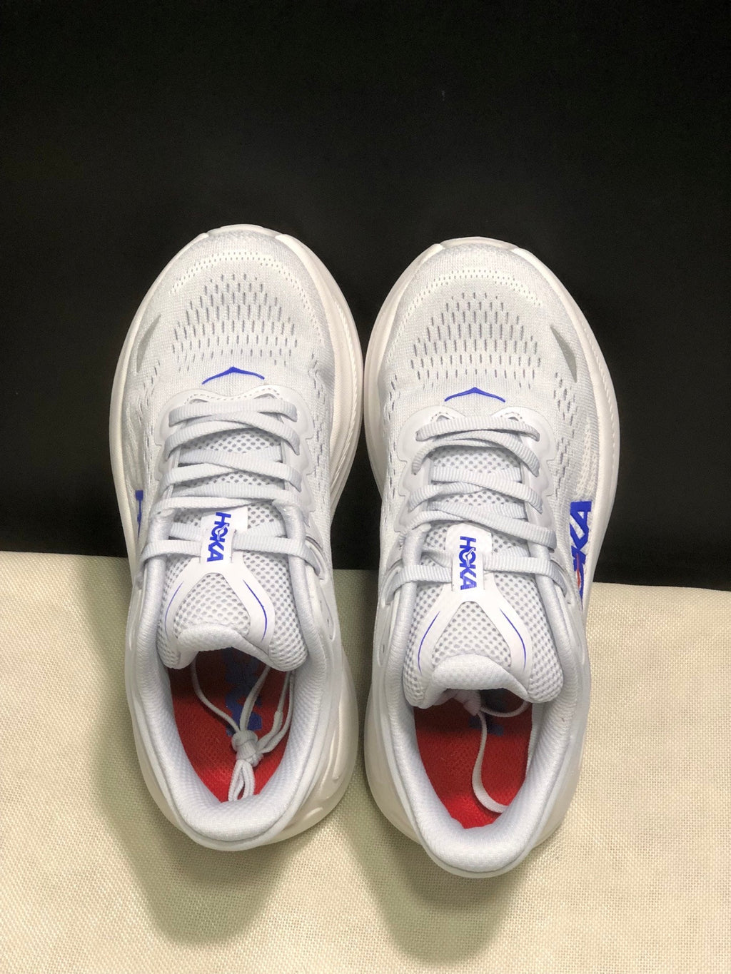 HOKA ONE ONE Bondi 9