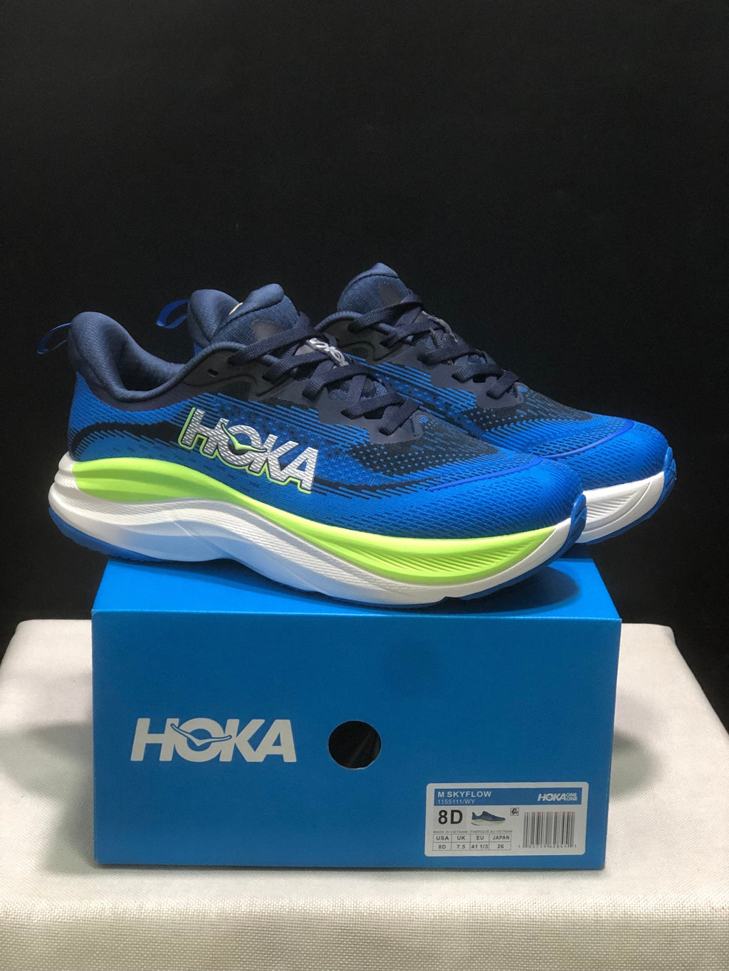 HOKA ONE ONE SKYFLOW