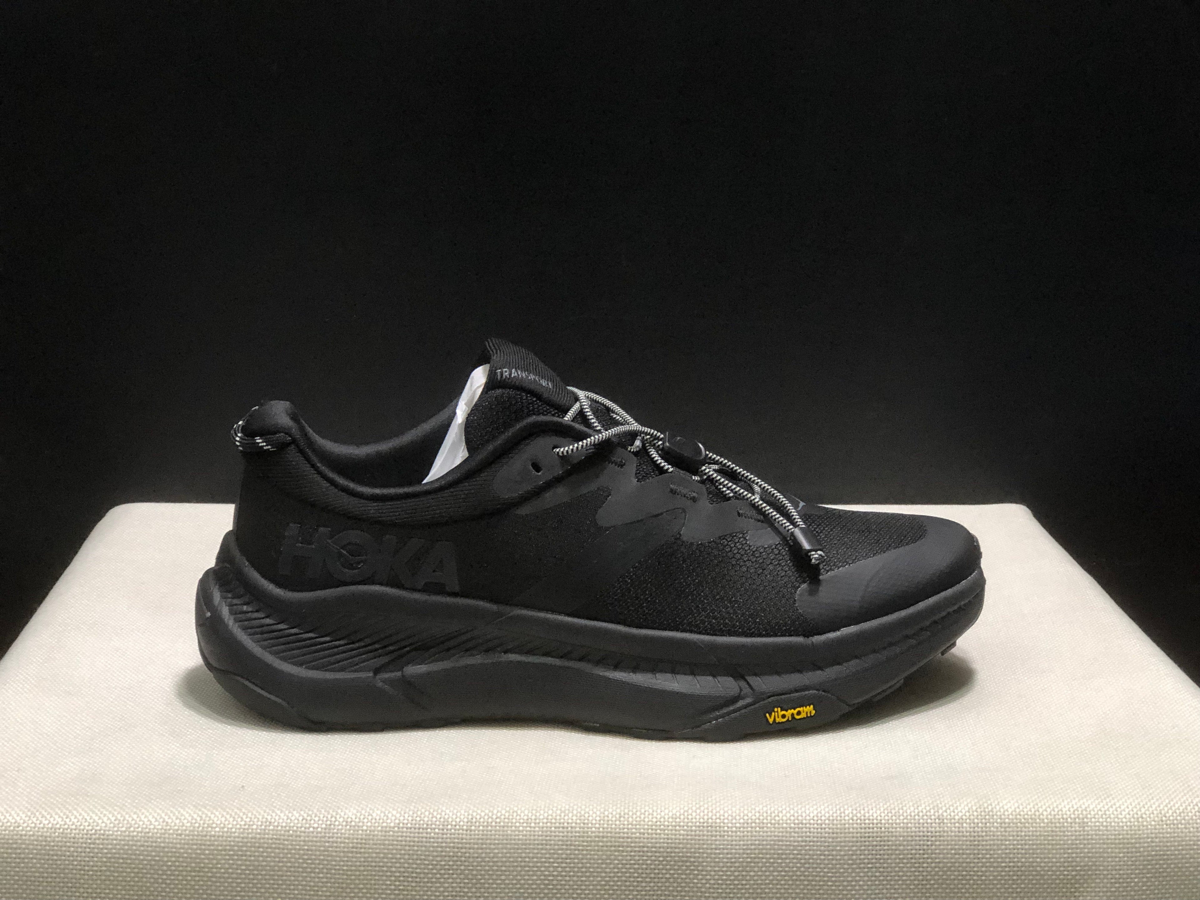 HOKA ONE ONE SKYFLOW