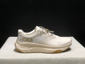 HOKA ONE ONE SKYFLOW