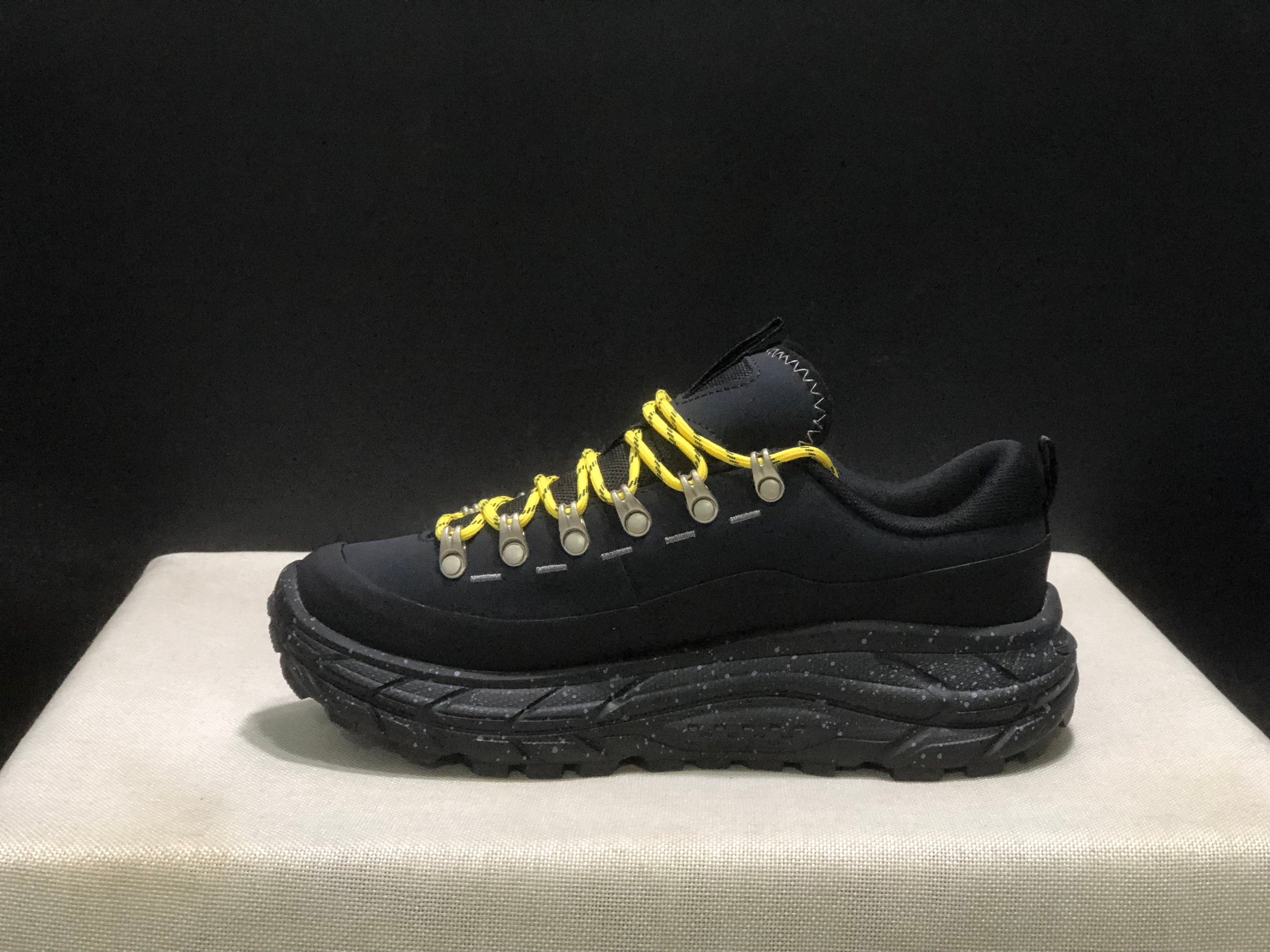 HOKA ONE ONE Tor Summit