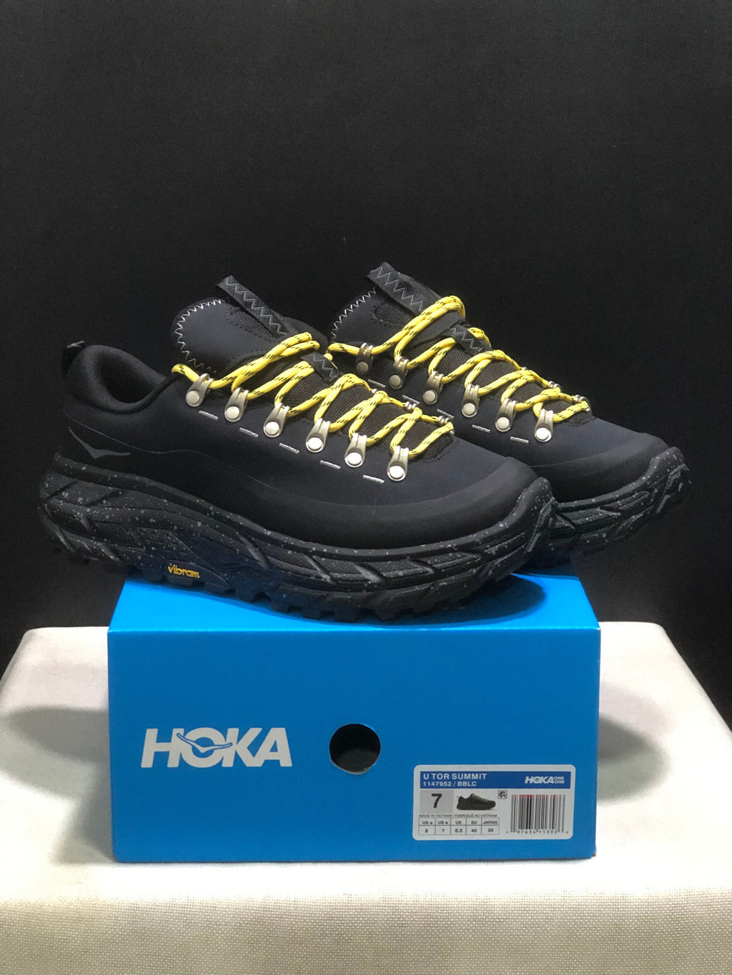 HOKA ONE ONE Tor Summit