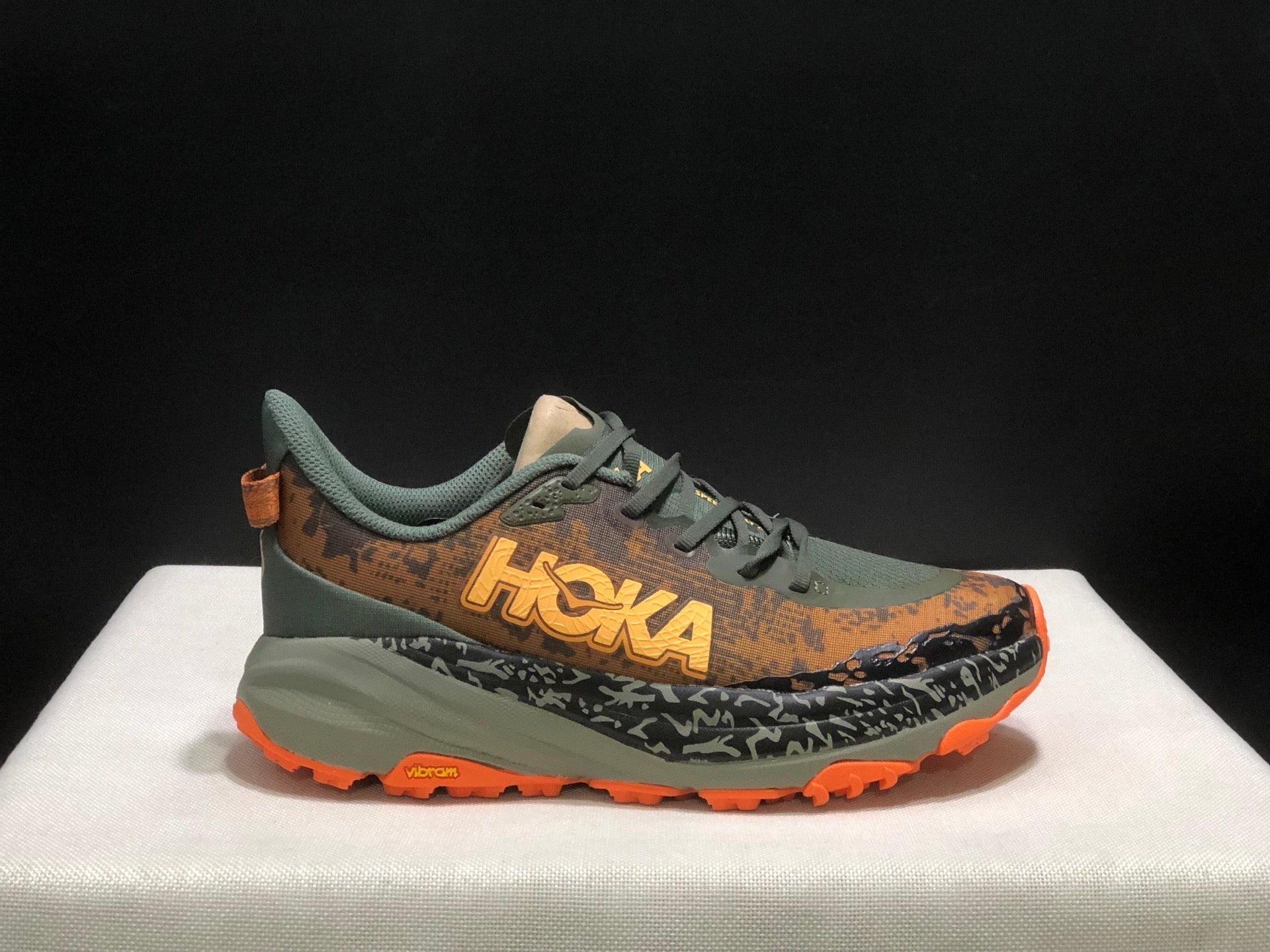 HOKA ONE ONE SPEED GOAT 6