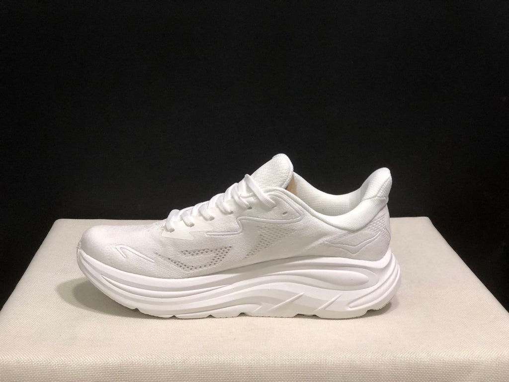 HOKA ONE ONE Clifton 10