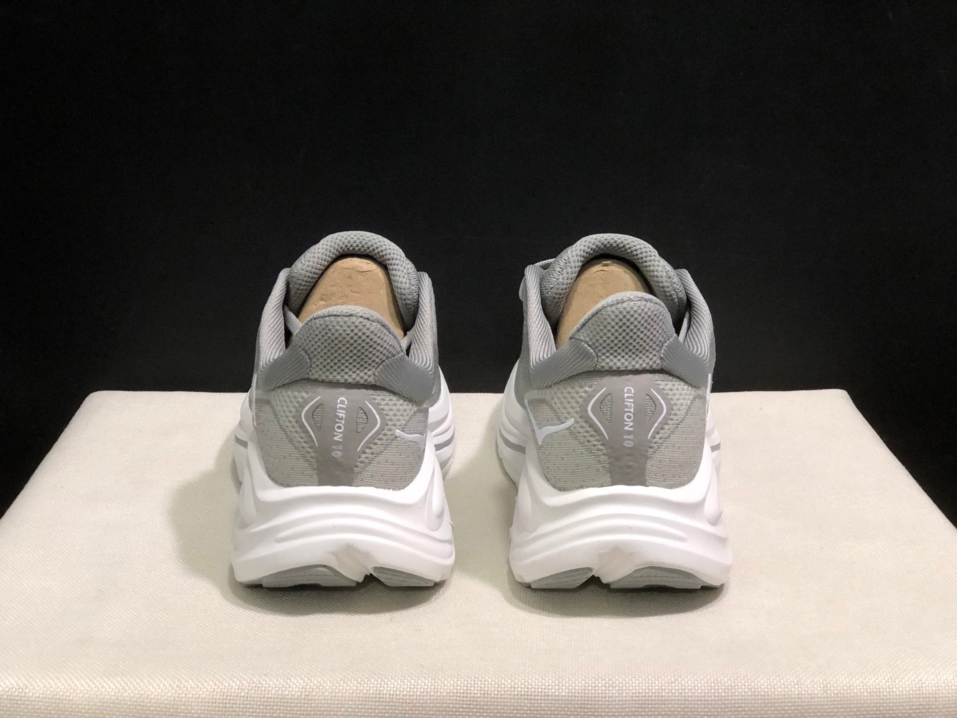 HOKA ONE ONE Clifton 10