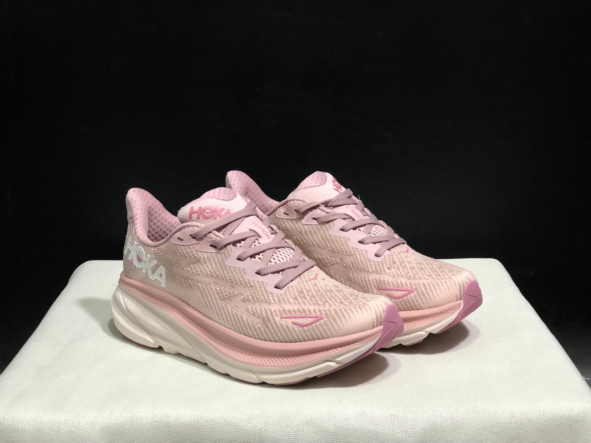 HOKA ONE ONE Clifton 9