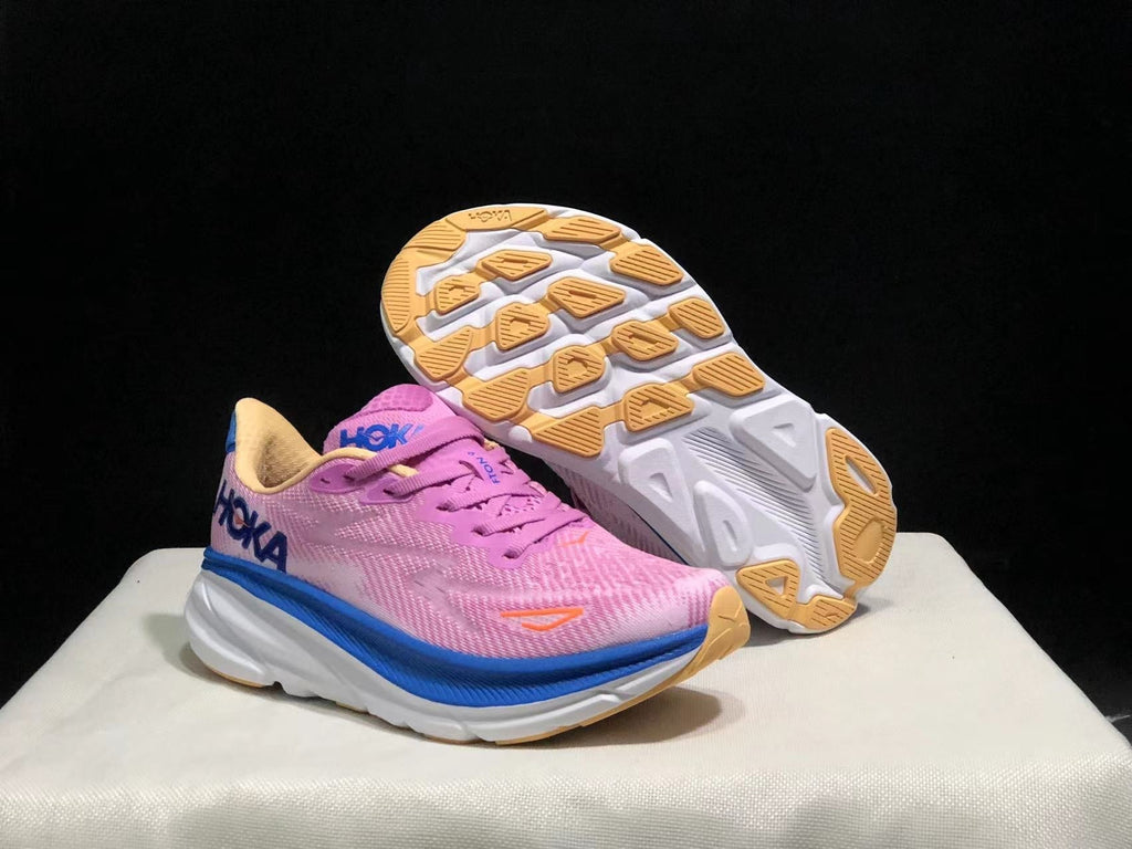 HOKA ONE ONE Clifton 9