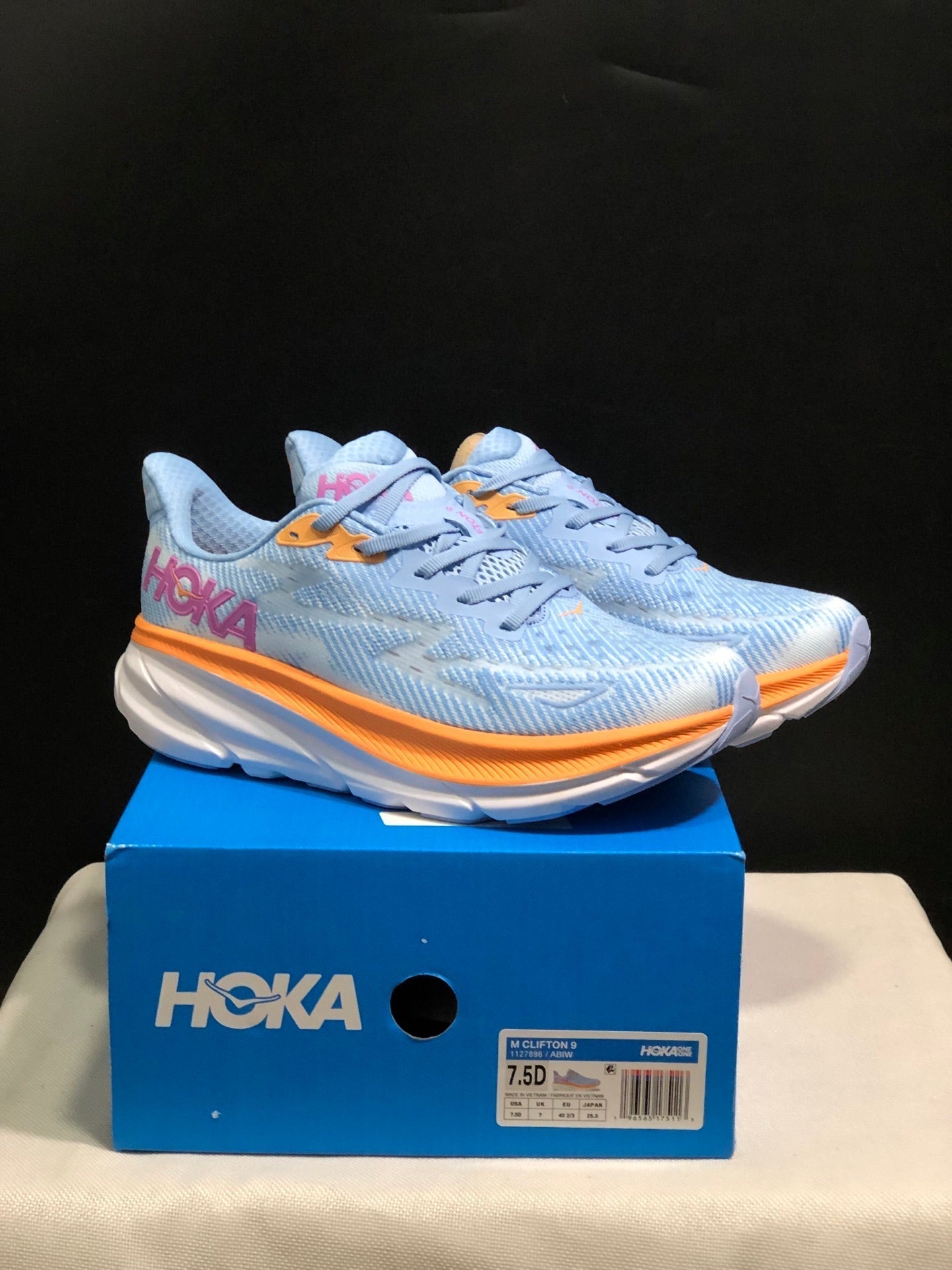 HOKA ONE ONE Clifton 9