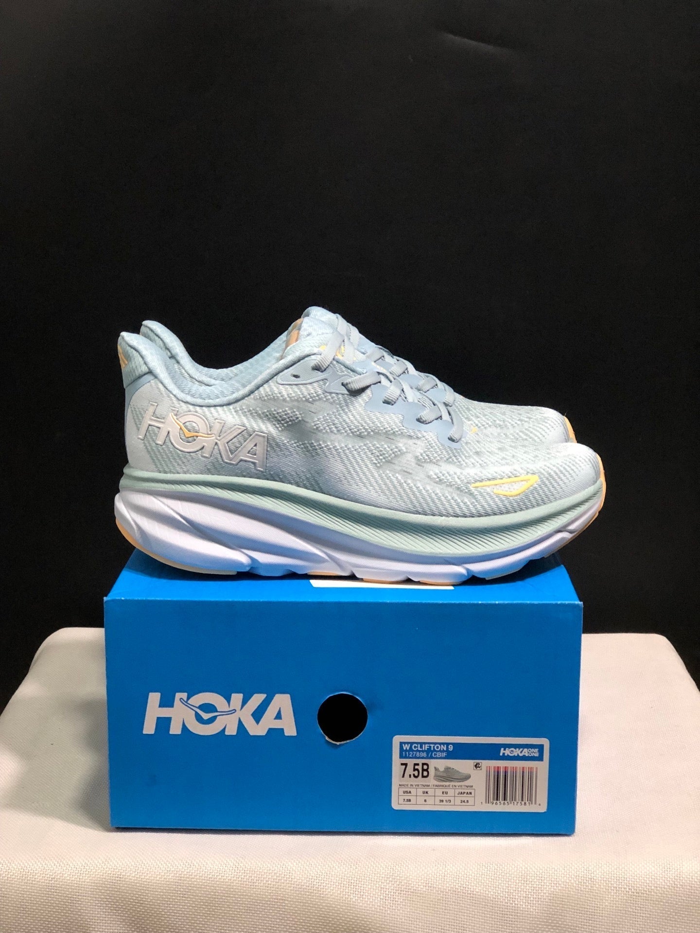 HOKA ONE ONE Clifton 9