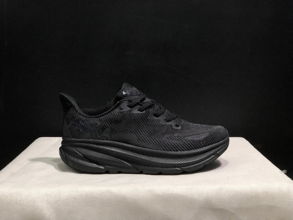 HOKA ONE ONE Clifton 9