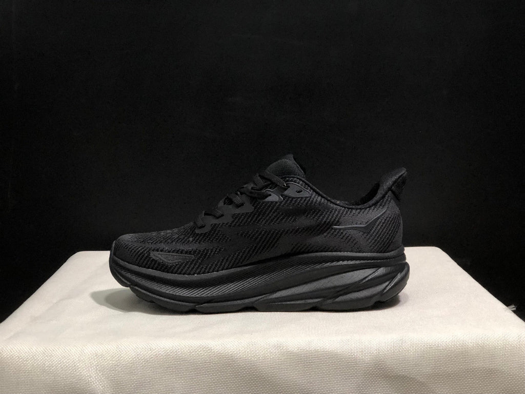 HOKA ONE ONE Clifton 9