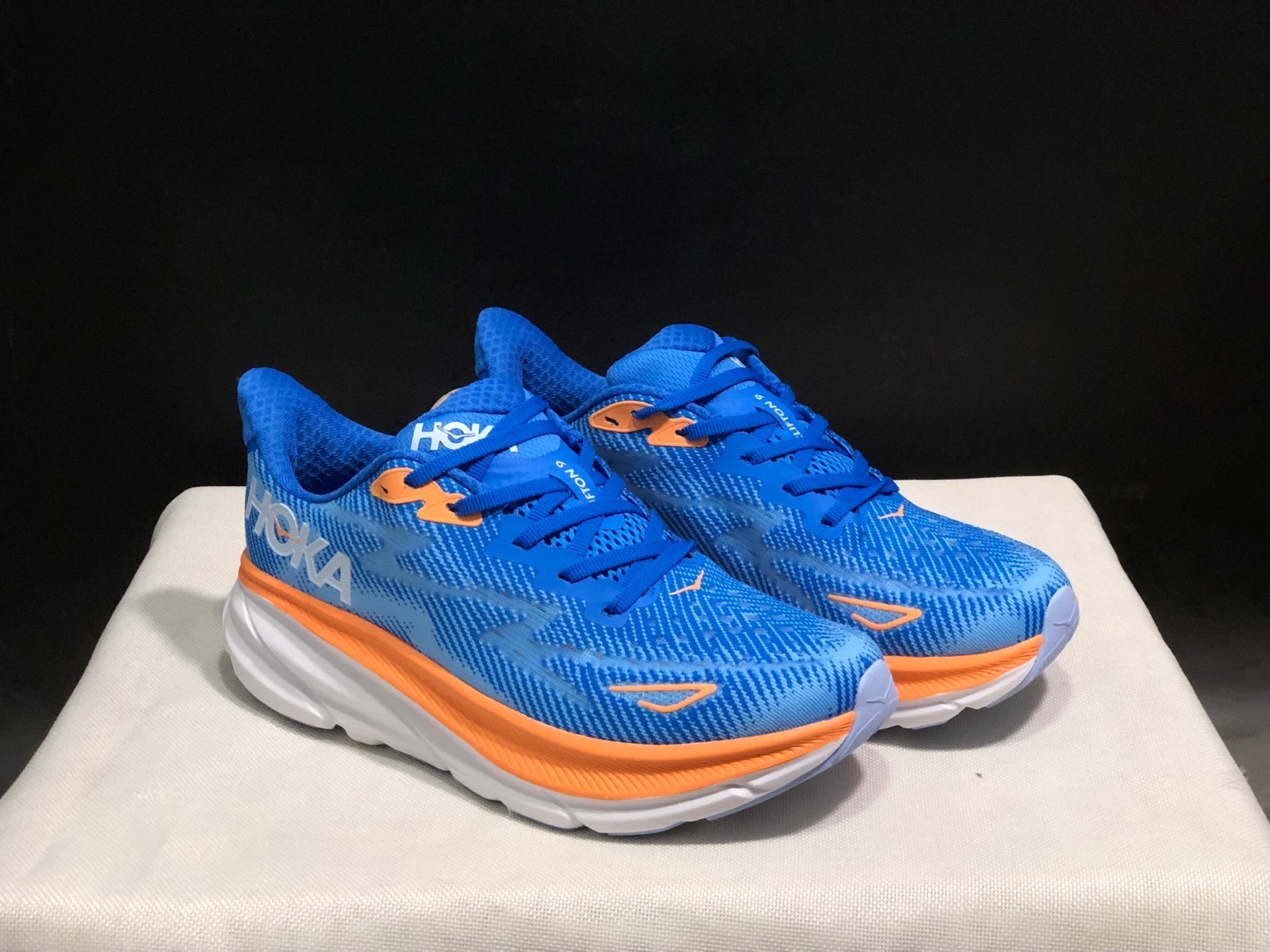 HOKA ONE ONE Clifton 9
