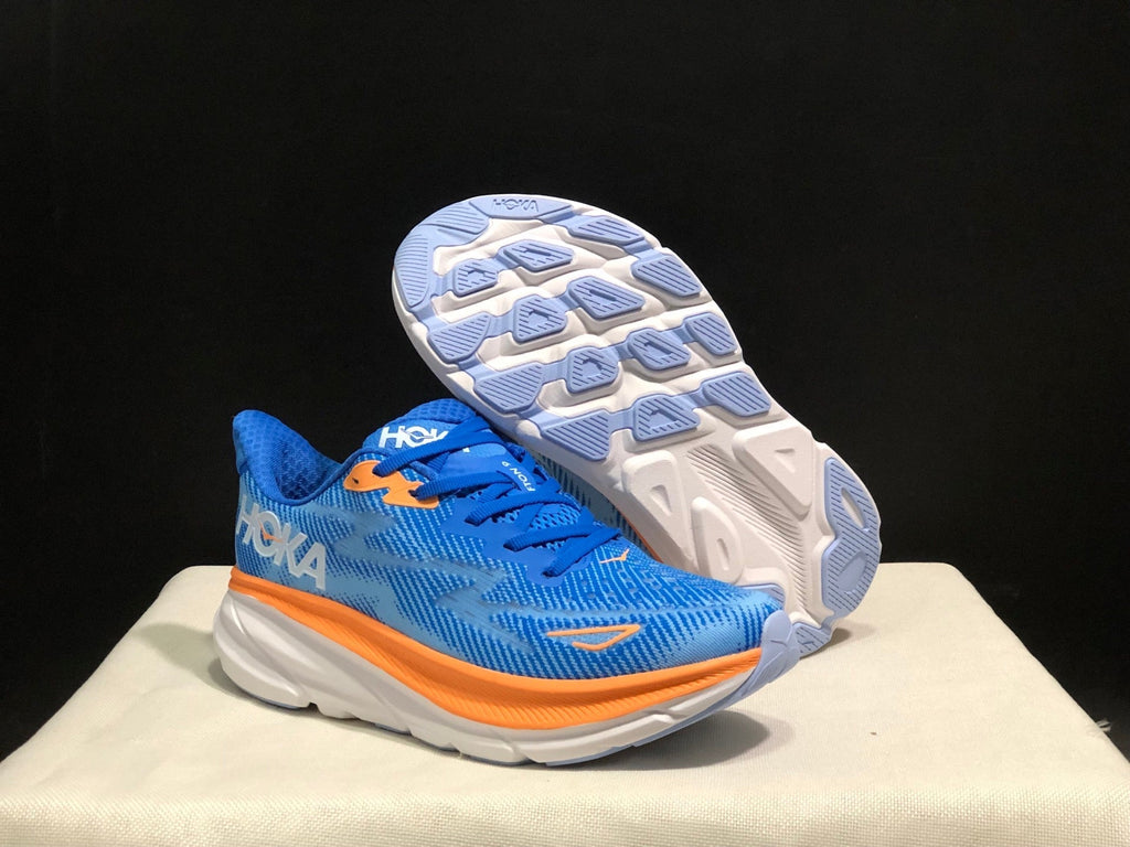 HOKA ONE ONE Clifton 9