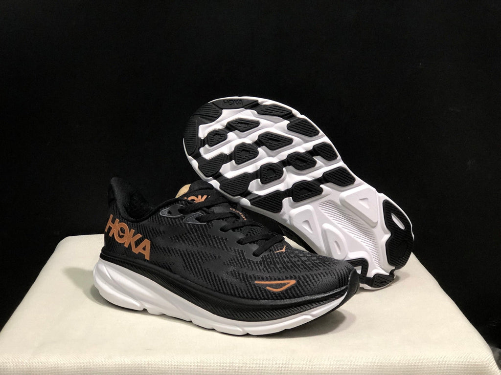 HOKA ONE ONE Clifton 9