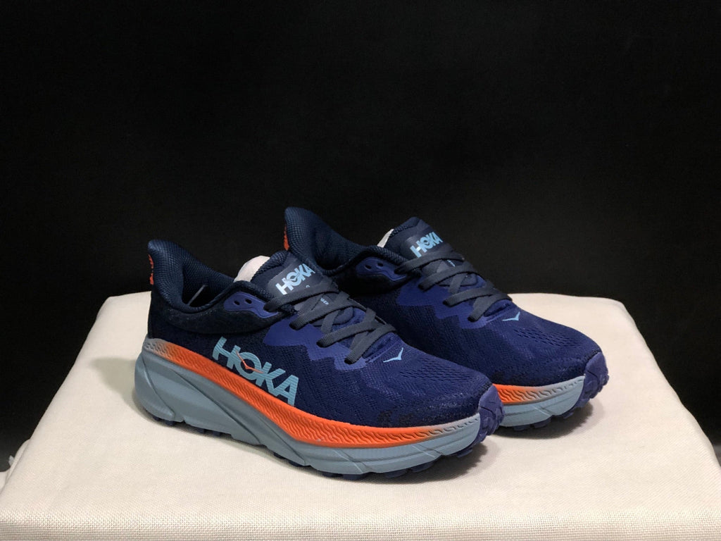HOKA ONE ONE Challenger 7