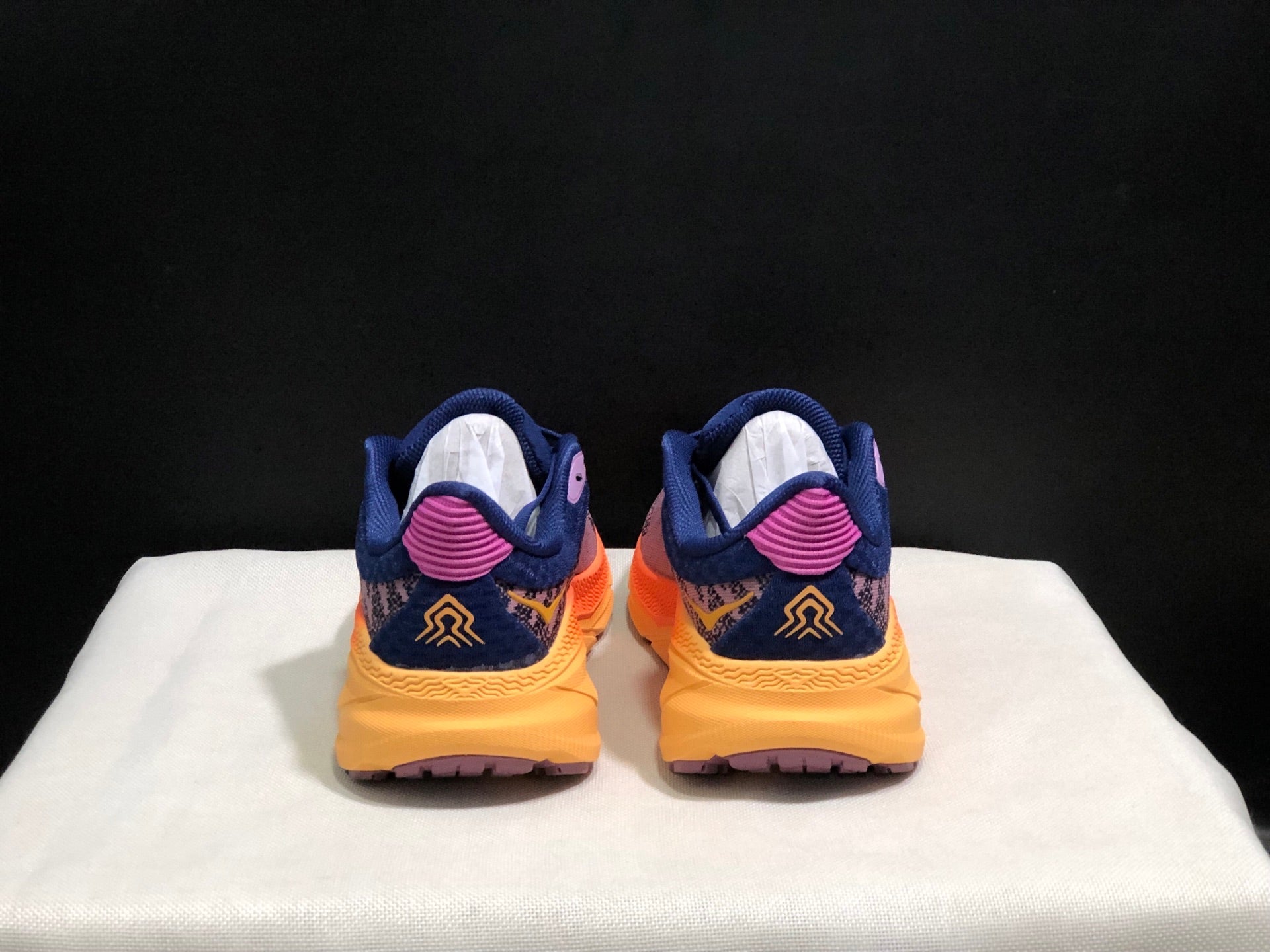 HOKA ONE ONE Challenger 7