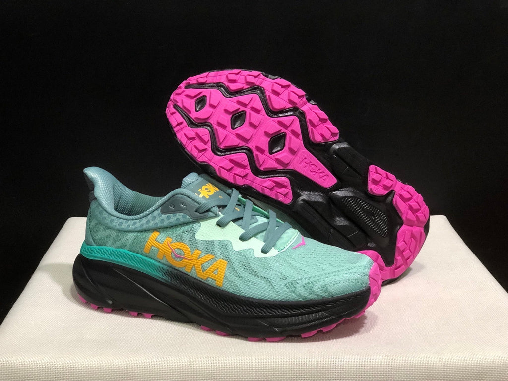 HOKA ONE ONE Challenger 7