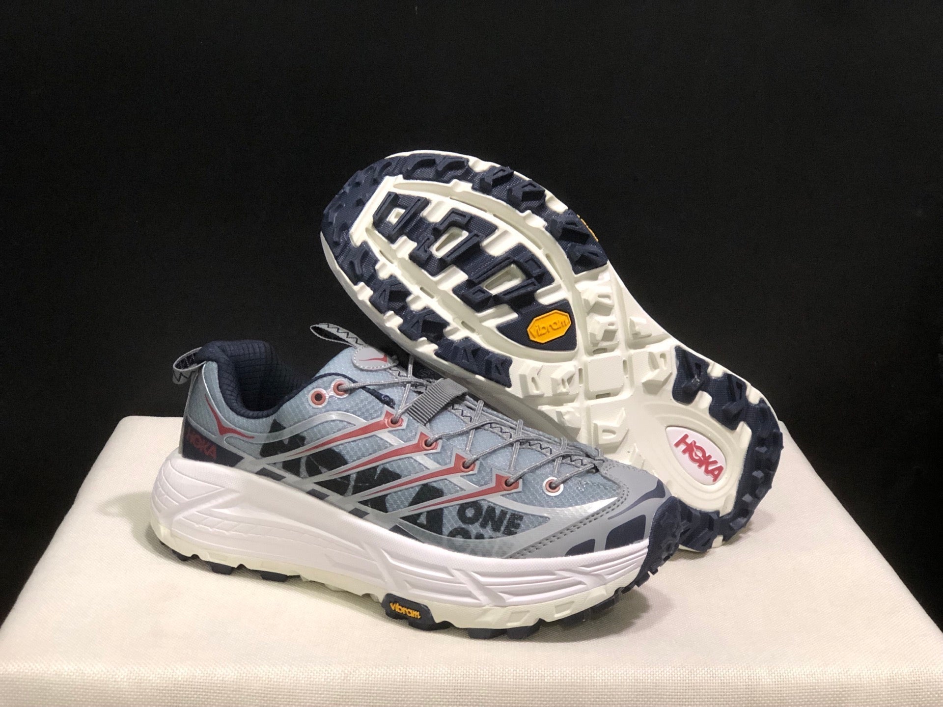 HOKA ONE ONE Mafate three 2